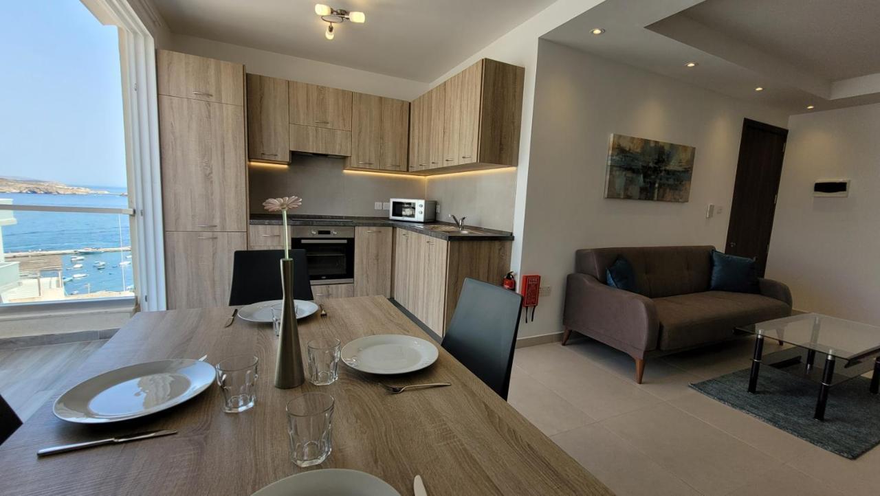 Apartment Lovely With Side Sea View *